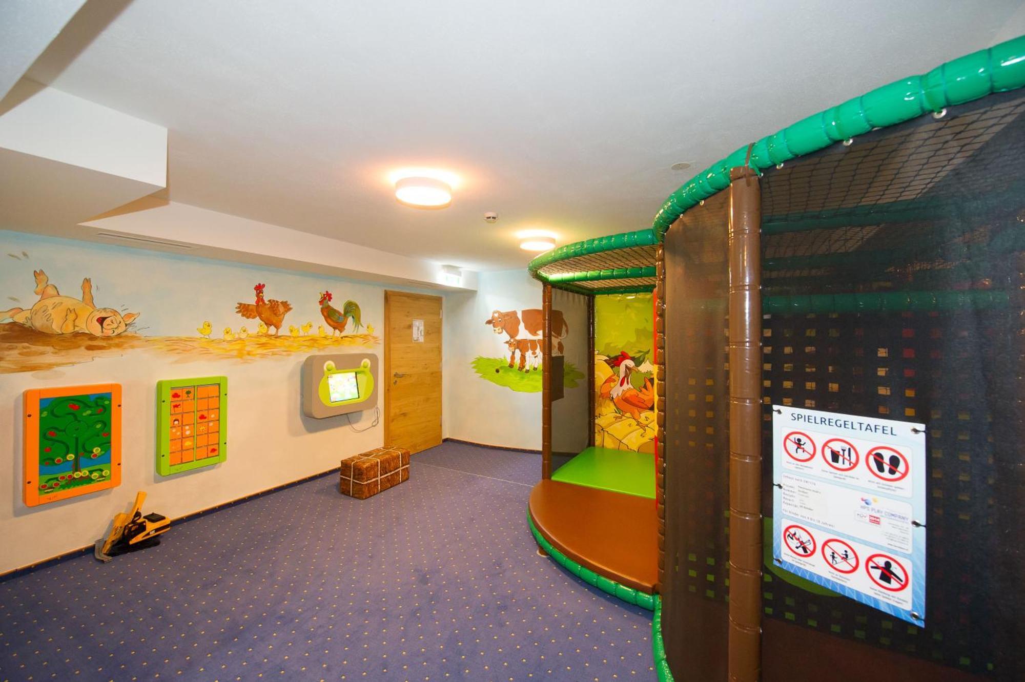 Grossarler Panorama Stube Hotel Exterior photo